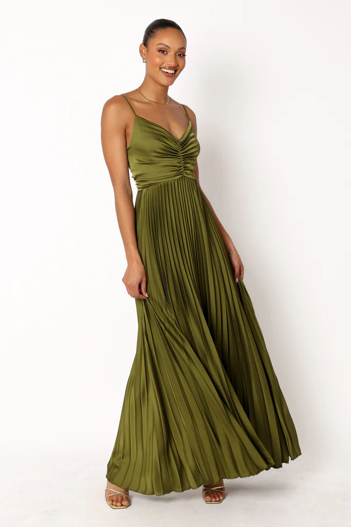 Petal & Pup Women's Naira Pleated Maxi Dress