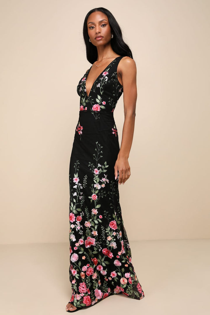 Lulus Women's Black Floral Embroidered Mermaid Maxi Dress