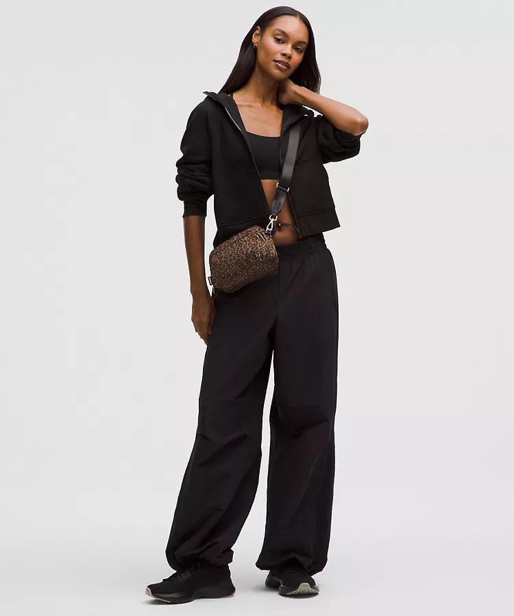 lululemon Everywhere Crossbody Bag 2L