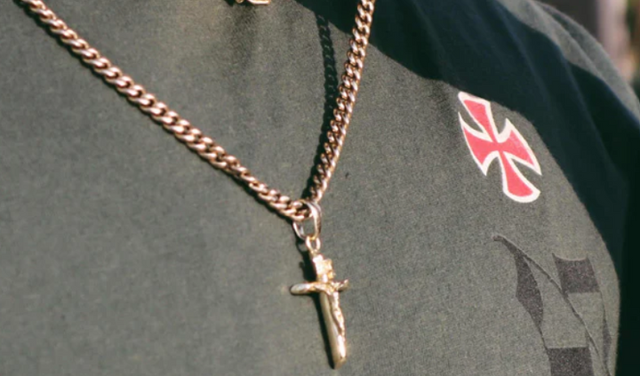 The GLD Shop 2 Chains + 2 Pendants