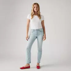 Levi's Women's Classic Straight Jeans