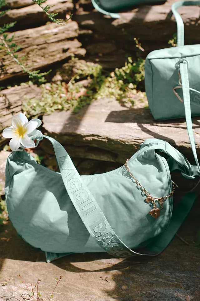 BAGGU Medium Nylon Crescent Bag in Brown/blue Check – Uo Exclusive at Urban Outfitters BAGGU