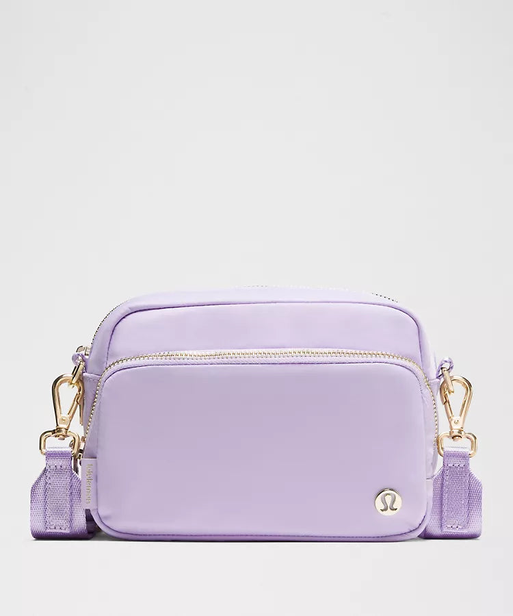 lululemon Everywhere Crossbody Bag 2L