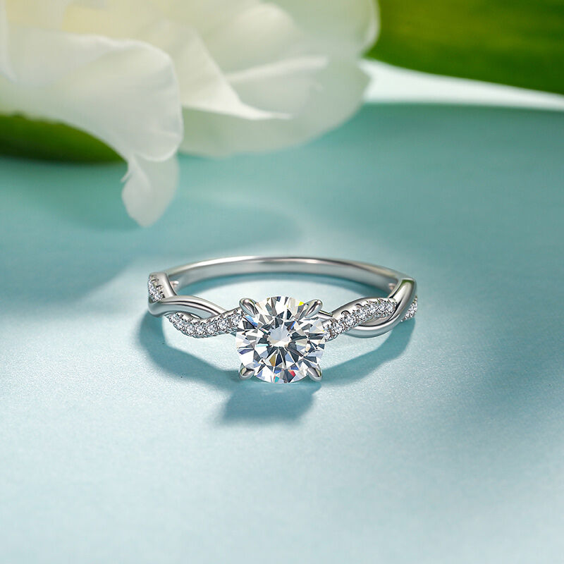 Jeulia Twist Round Cut Gold Plated Silver Ring