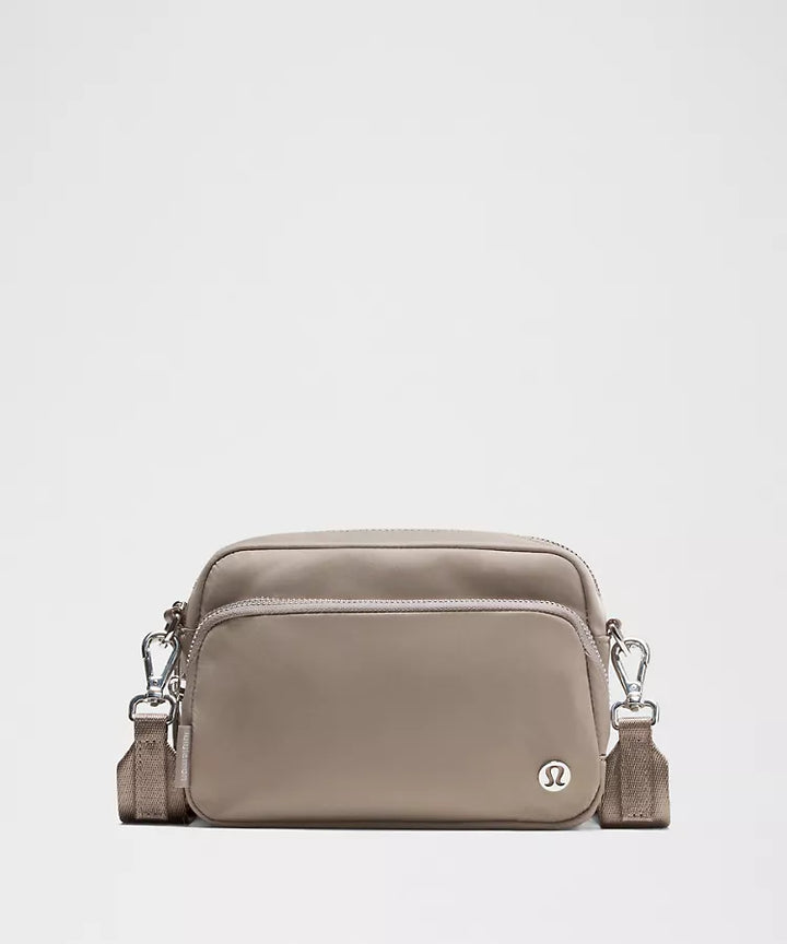lululemon Everywhere Crossbody Bag 2L