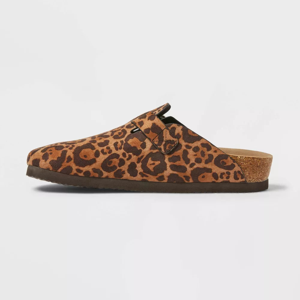 Women's Betsy Clog Mule Flats - Universal Thread™