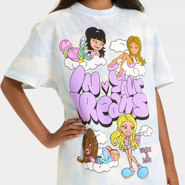 Girls' Bratz 'In Your Dreams' Oversized Short Sleeve Graphic T-Shirt