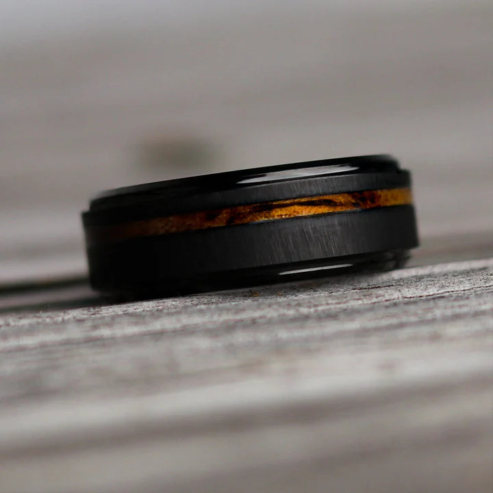Thorum Men's Wedding Ring