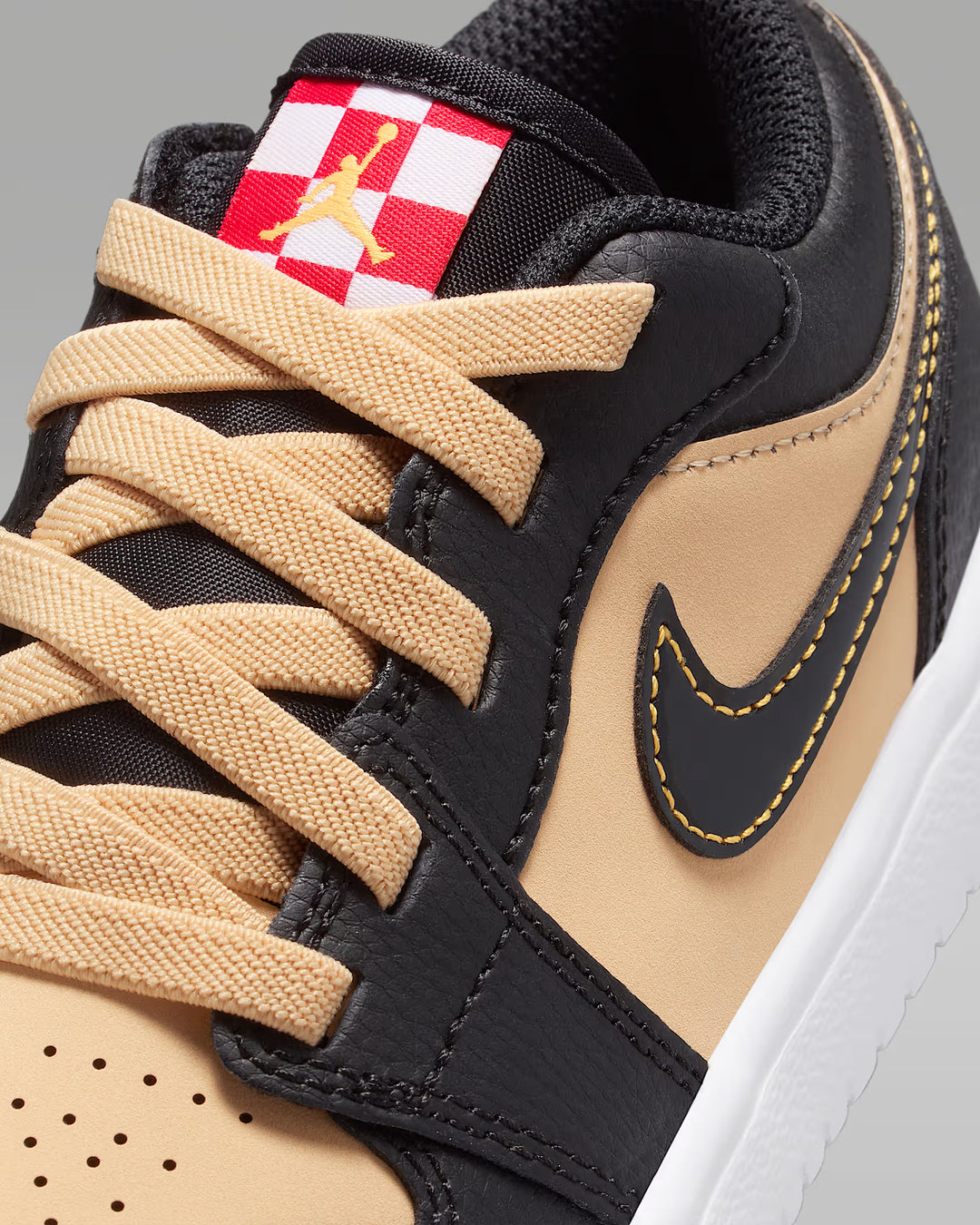 Nike Kids' Air Jordan 1 Low Alt SE Shoes