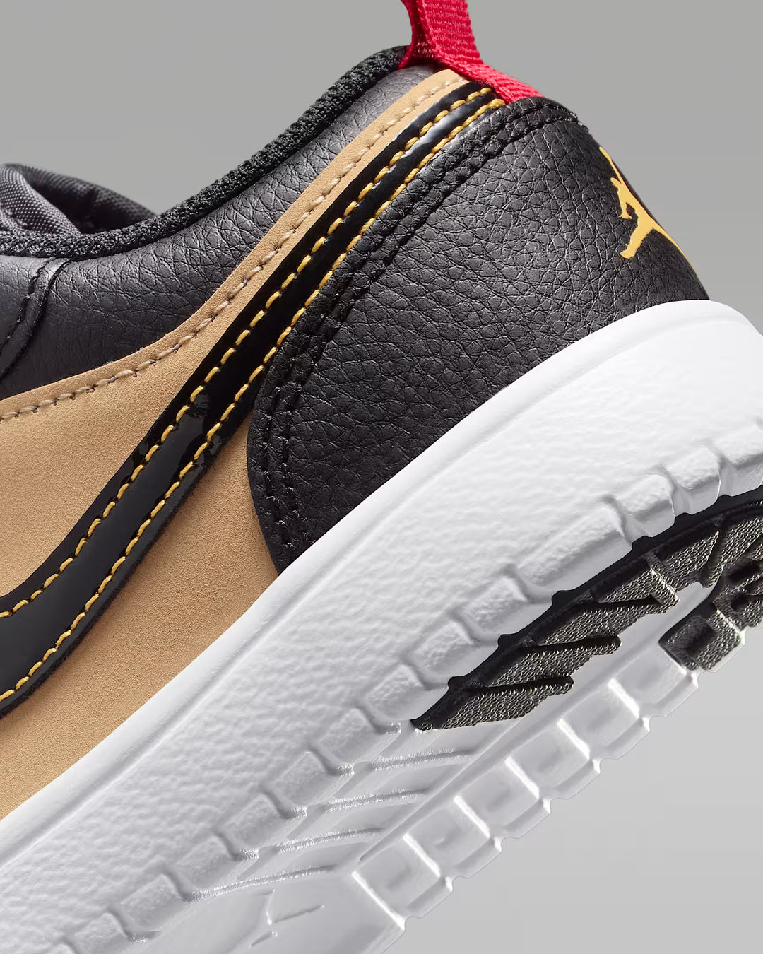 Nike Kids' Air Jordan 1 Low Alt SE Shoes