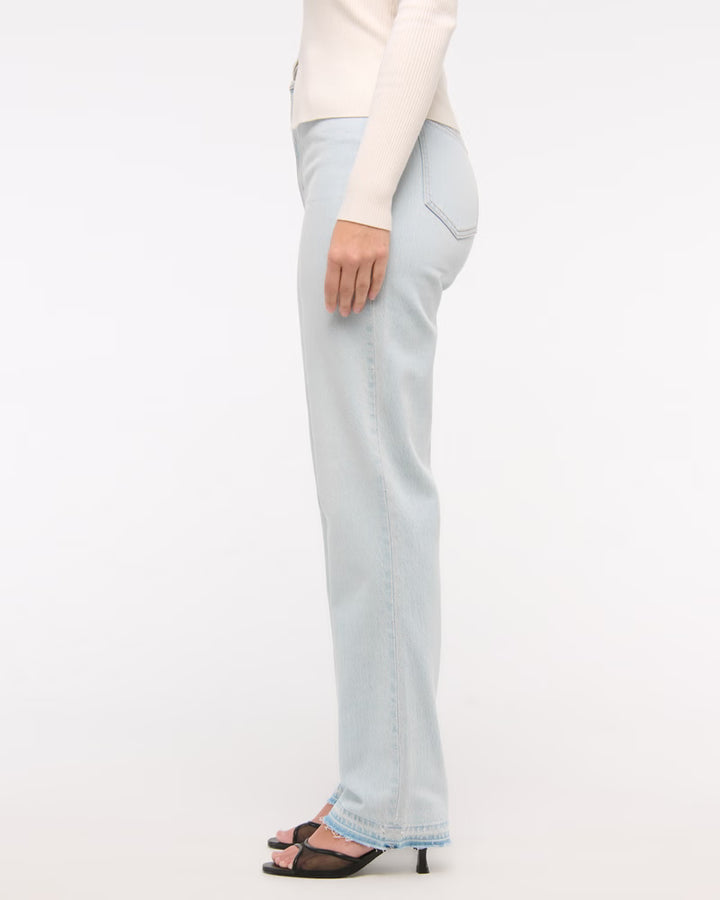 Abercrombie & Fitch Women’s Curve Love Ultra High-Rise 90s Straight Short Jeans