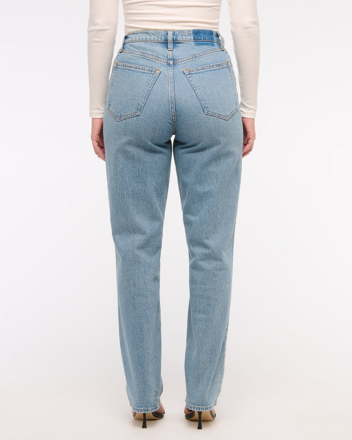 Abercrombie & Fitch Women’s Curve Love Ultra High-Rise 90s Straight Short Jeans