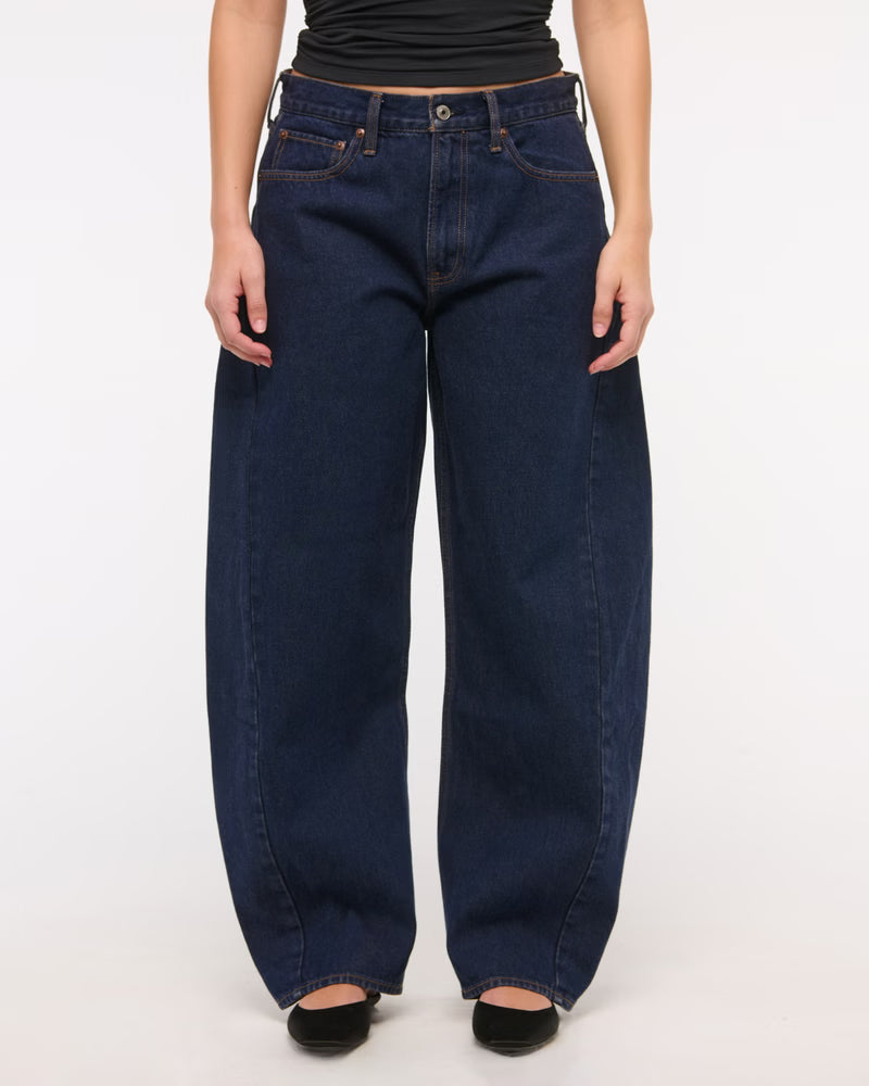 Abercrombie & Fitch Women’s Curve Love Mid Rise Barrel Short Jeans