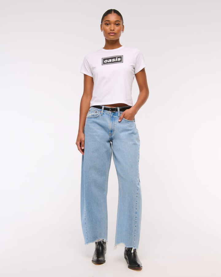 Abercrombie & Fitch Women’s Curve Love Mid Rise Barrel Short Jeans