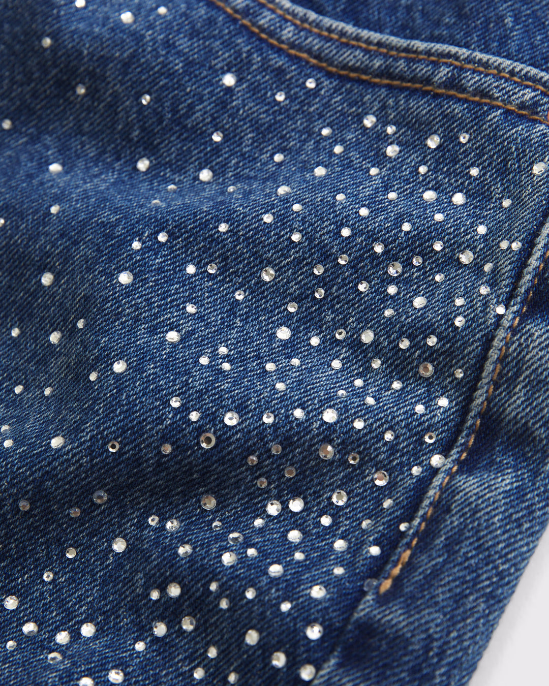 Abercrombie & Fitch Women’s Curve Love Ultra High-Rise 90s Straight Short Jeans