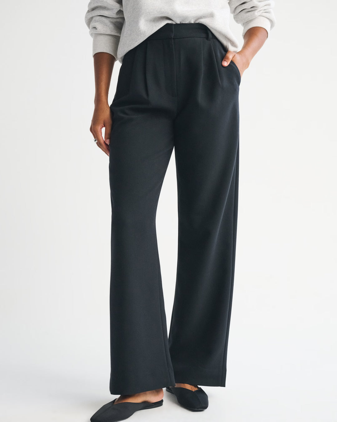 Abercrombie & Fitch Women’s Curve Love A&F Sloane Tailored Long Wide Leg Pants