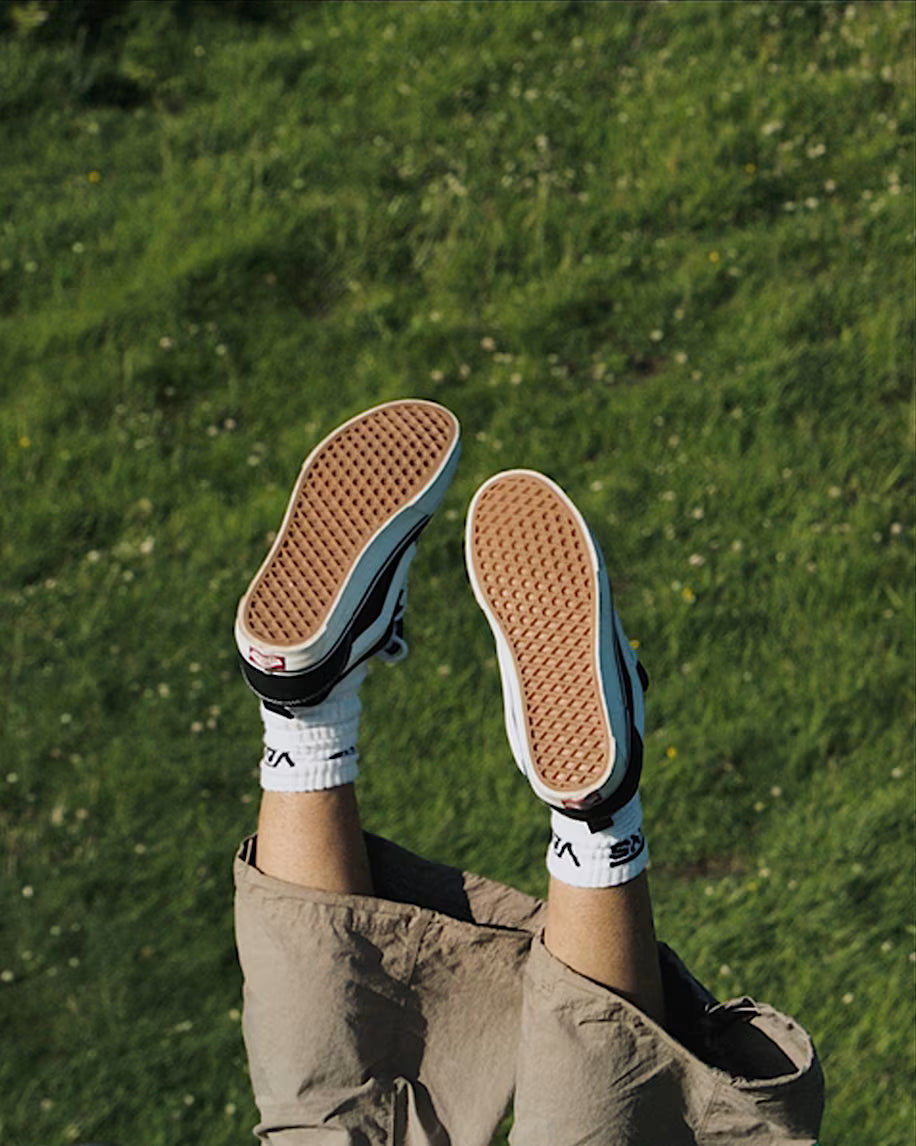 Vans Men Knu Skool Shoes