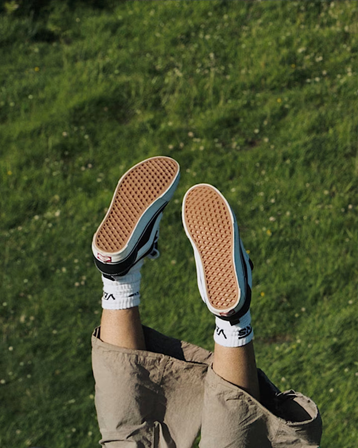 Vans Men Knu Skool Shoes