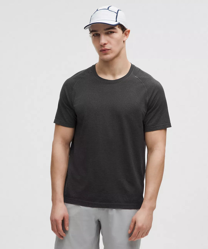 lululemon Men's Metal Vent Tech Short-Sleeve Shirt