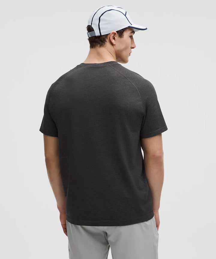 lululemon Men's Metal Vent Tech Short-Sleeve Shirt