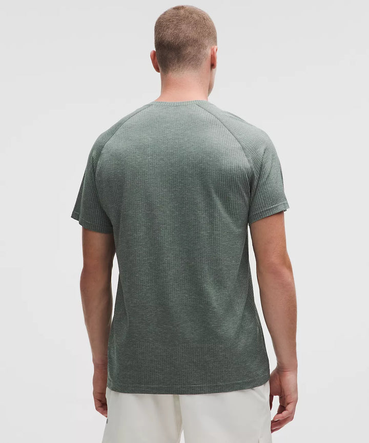 lululemon Men's Metal Vent Tech Short-Sleeve Shirt