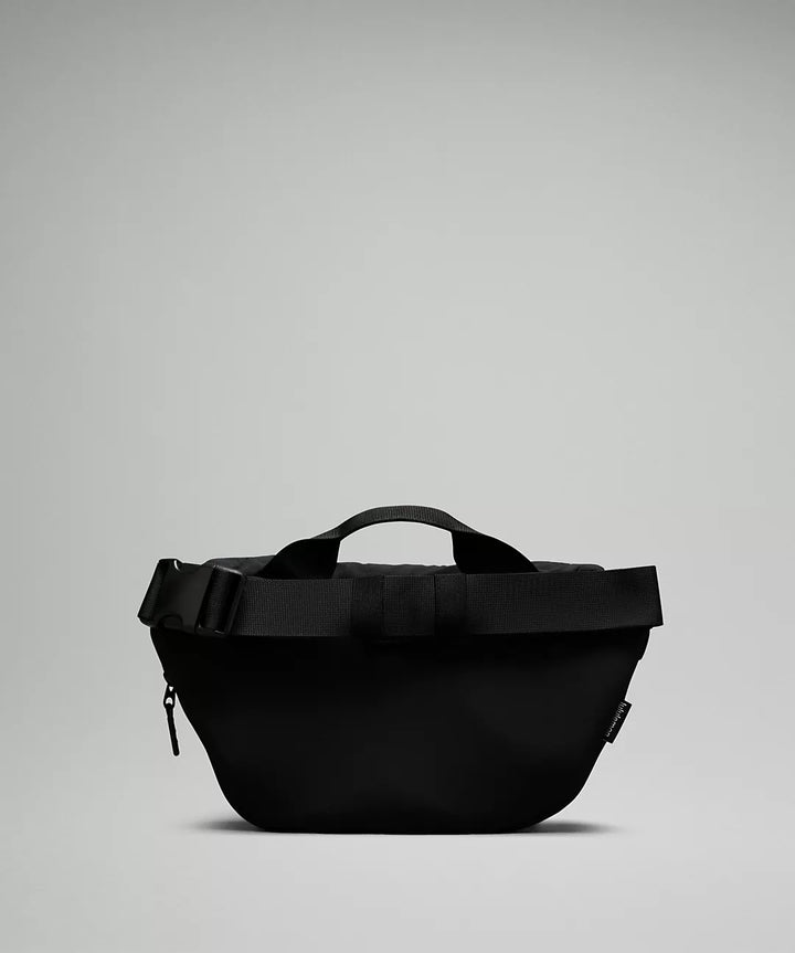 lululemon Women Curved Crossbody Bag 3L