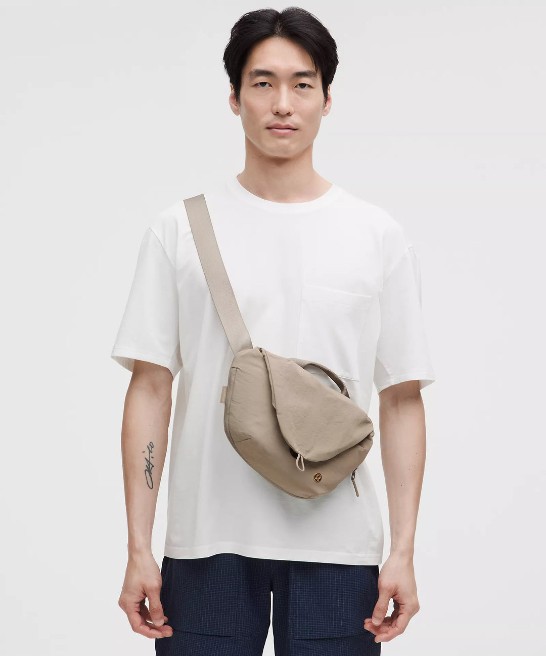 lululemon Women Curved Crossbody Bag 3L