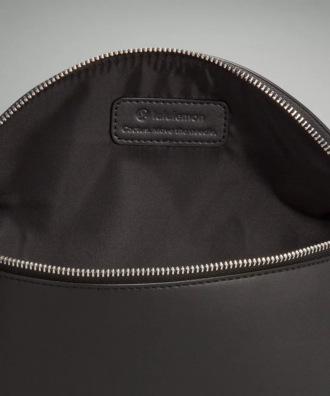 Lululemon Women Leather Alternative Saddle Crossbody Bag 2L