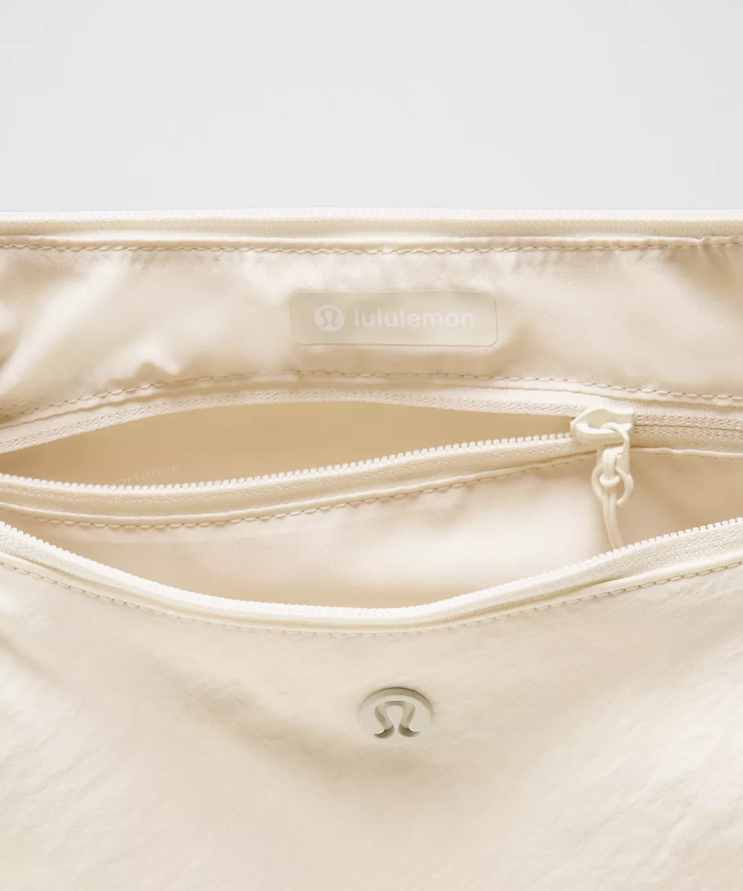 Lululemon Women's Slouchy Sling Crossbody Bag 6L