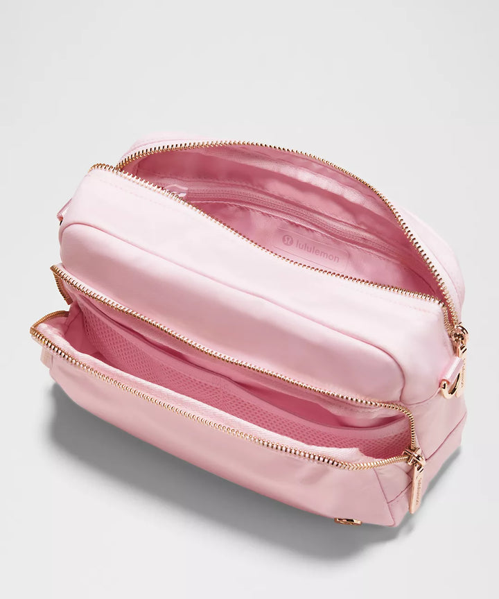 lululemon Unisex Everywhere Large Crossbody Bag 3L