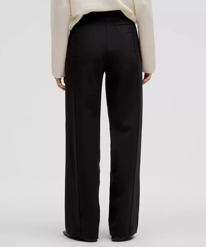 lululemon Women's Stretch Knit Straight-Leg Pull-On Pant