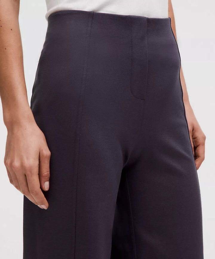 lululemon Women's Stretch Knit Straight-Leg Pull-On Pant