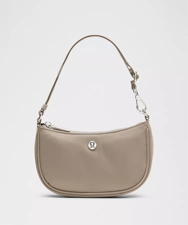 lululemon City Essentials Mini Shoulder Bag 1L