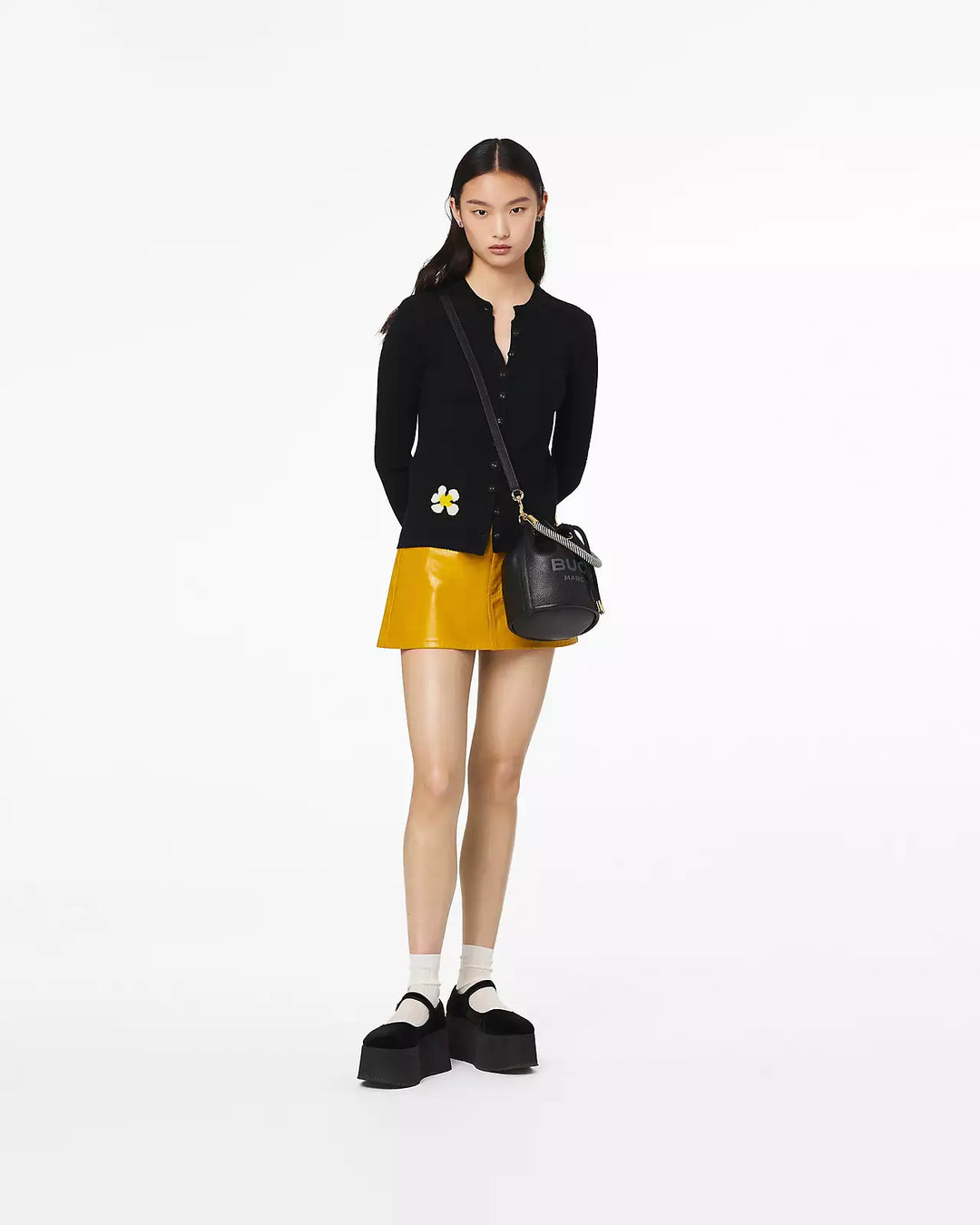Marc Jacobs Women’s The Leather Bucket Bag