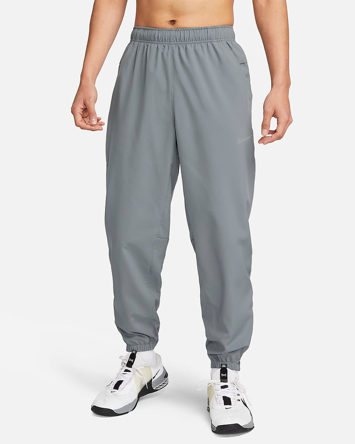 Nike Men’s Form Dri-FIT Tapered Versatile Pants