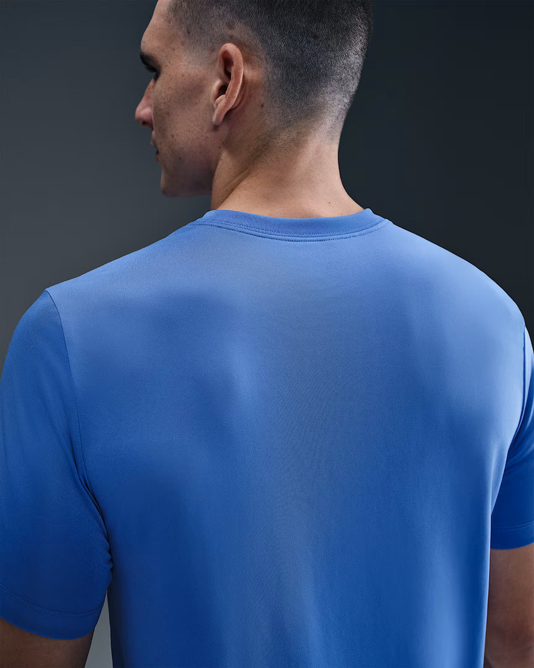 Nike Men Dri-FIT Legend T-Shirt