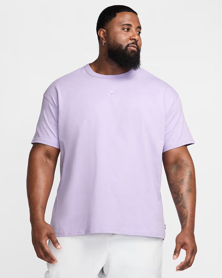 Nike Sportswear Premium Essentials