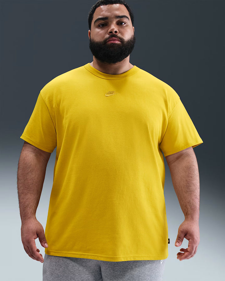 Nike Sportswear Premium Essentials