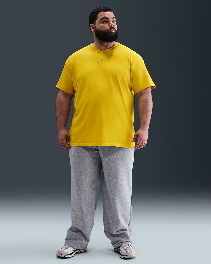 Nike Sportswear Premium Essentials