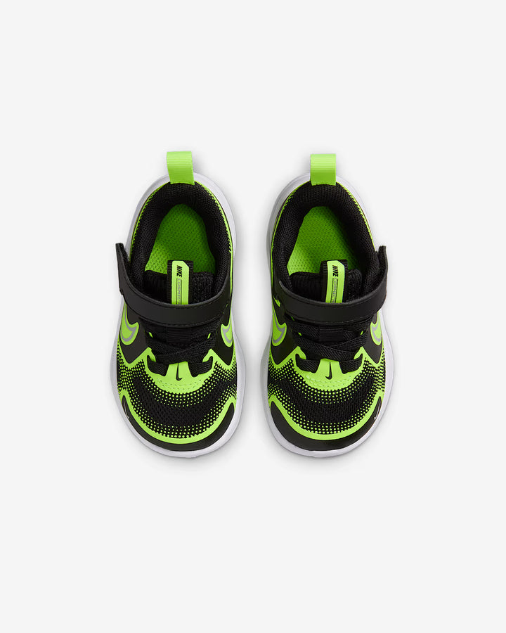 Nike Kids' Cosmic Runner Shoes