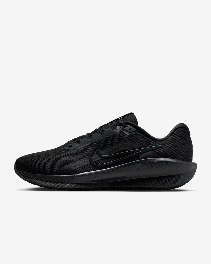 Nike Men's Downshifter 13 Running Shoes