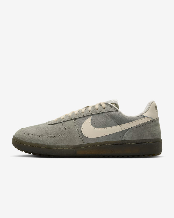 Nike Men's Field General Shoes