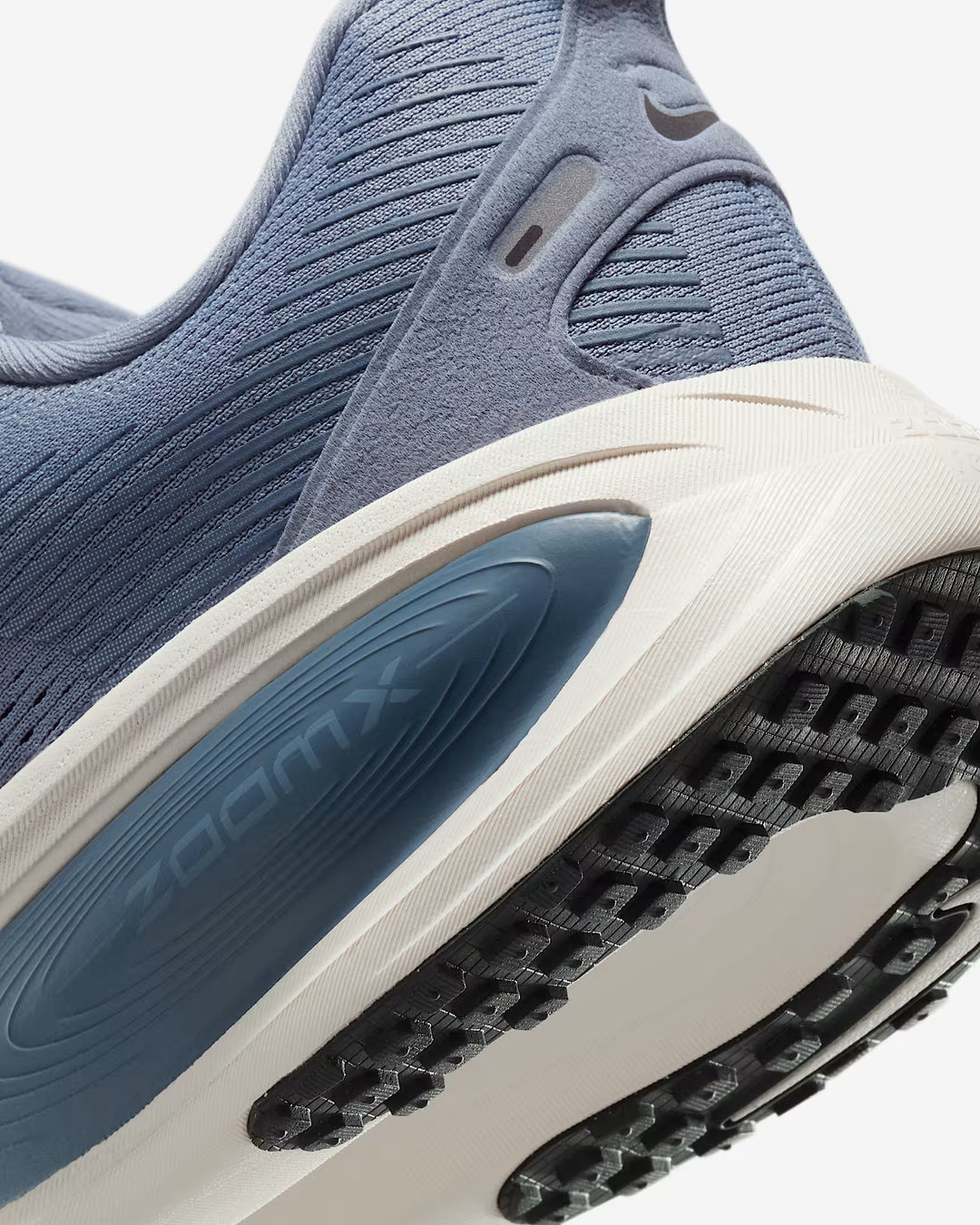 Nike Vomero 18 Men's Road Running Shoes