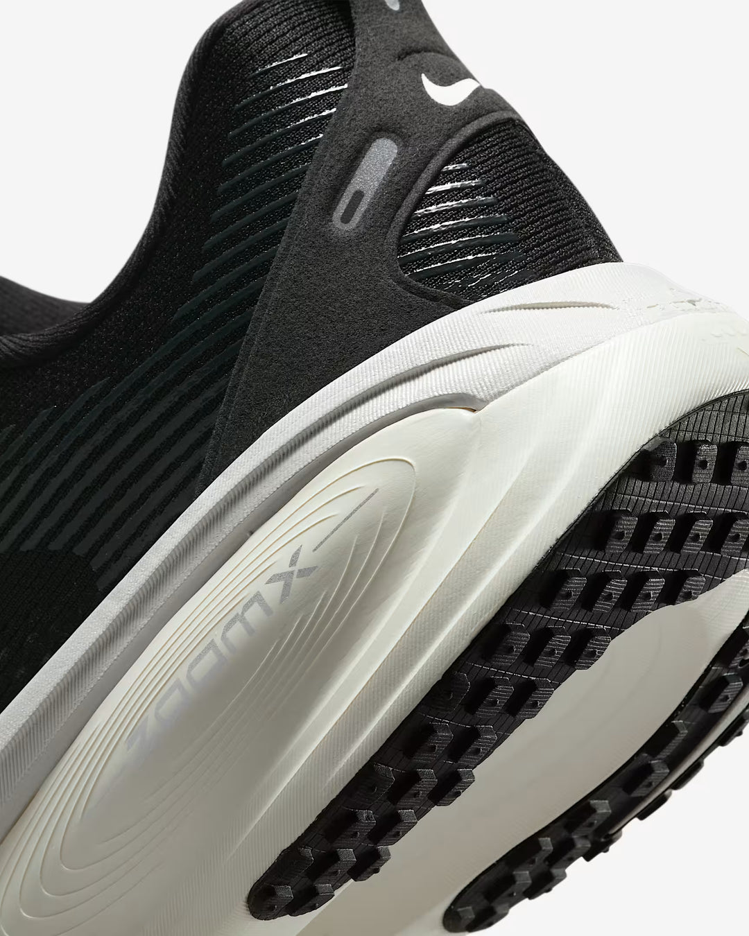 Nike Vomero 18 Men's Road Running Shoes