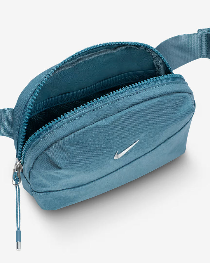 Nike Unisex Aura Crossbody Bag