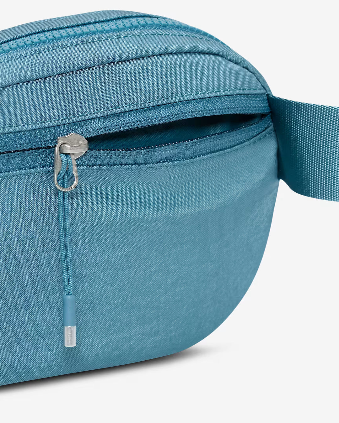 Nike Unisex Aura Crossbody Bag