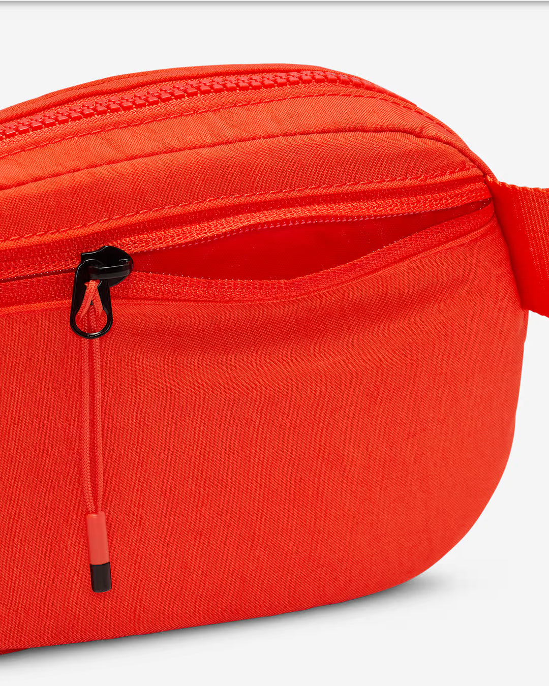 Nike Unisex Aura Crossbody Bag