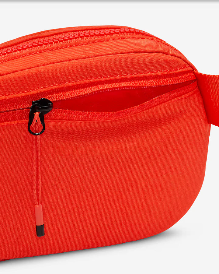 Nike Unisex Aura Crossbody Bag