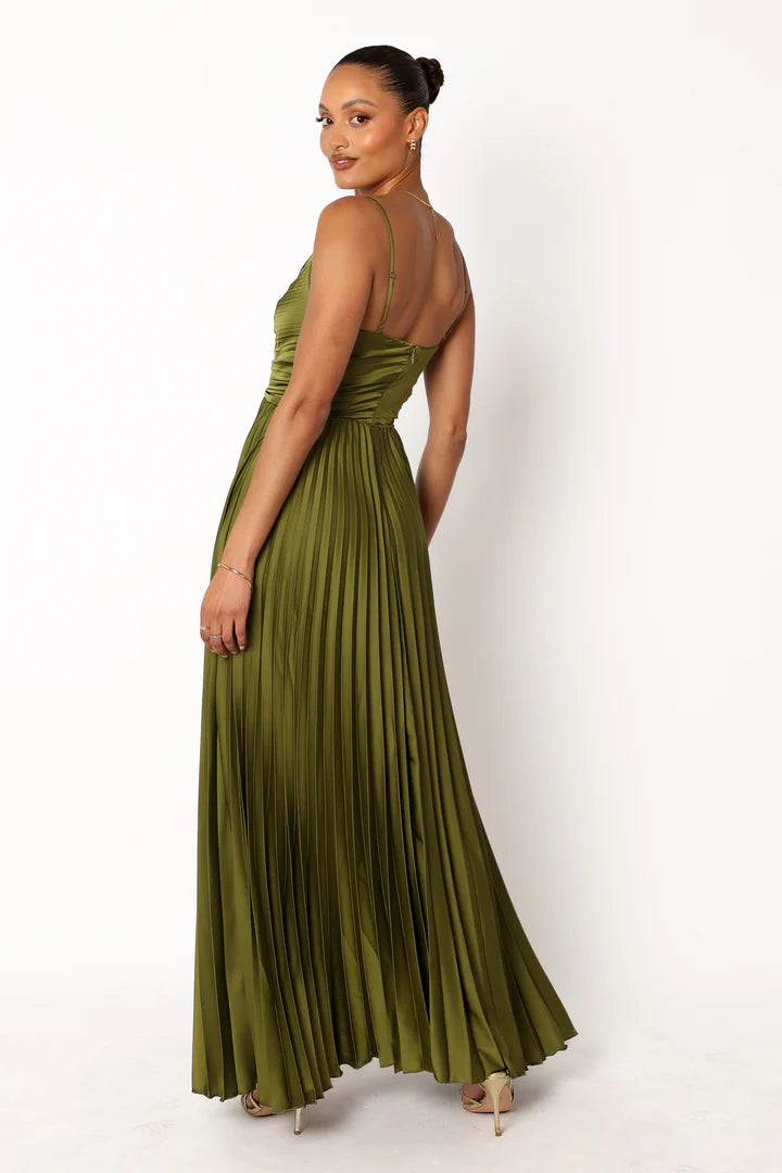 Petal & Pup Women's Naira Pleated Maxi Dress