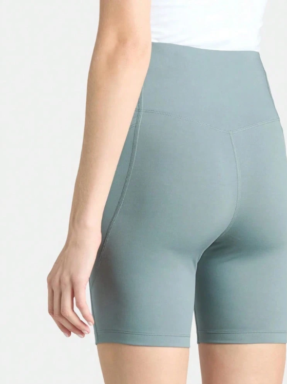 Athletic Works Women's And Women's Plus High Rise Bike Shorts